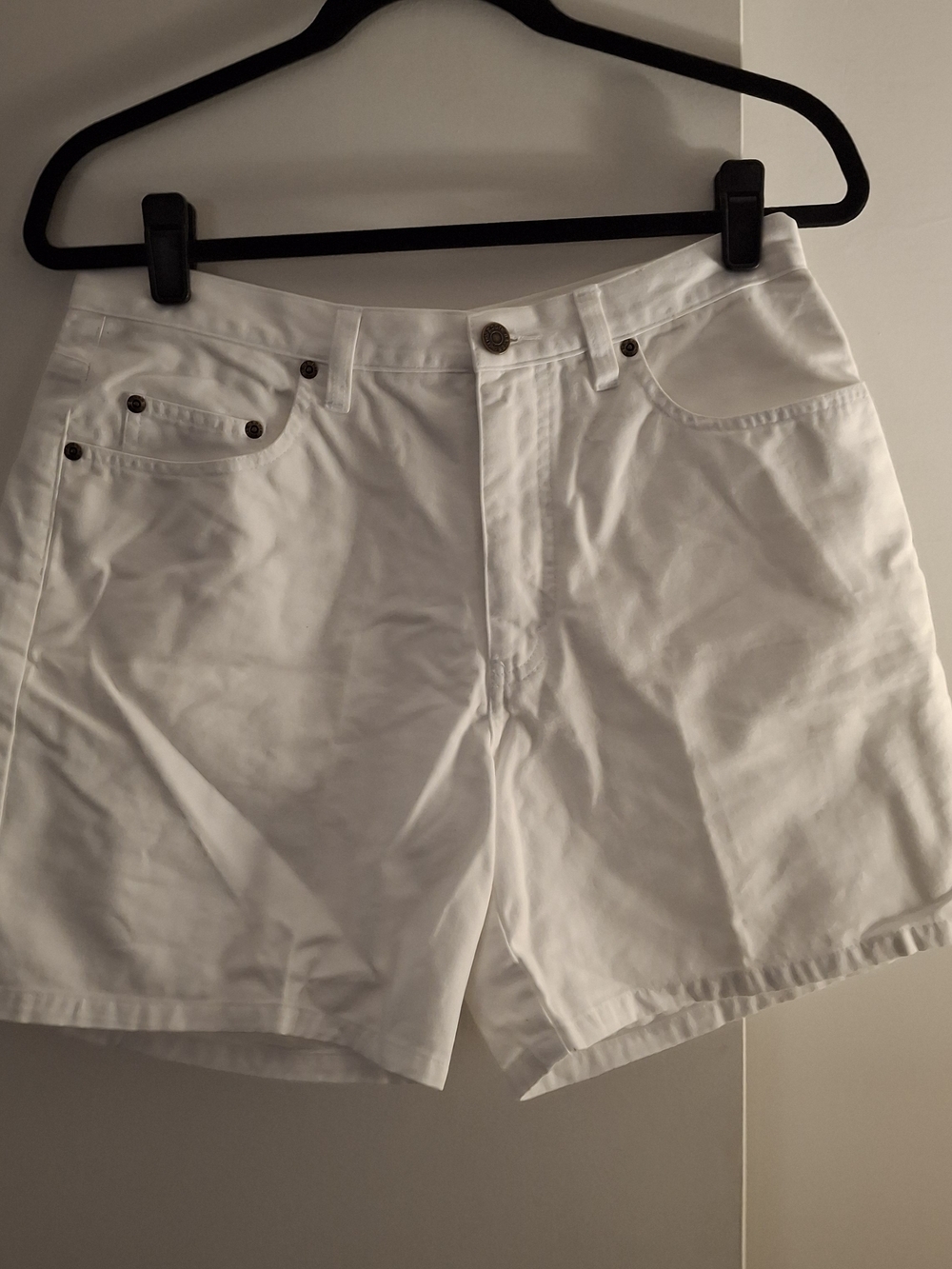 Eddie Bauer White Women's Cotton Bermuda Shorts